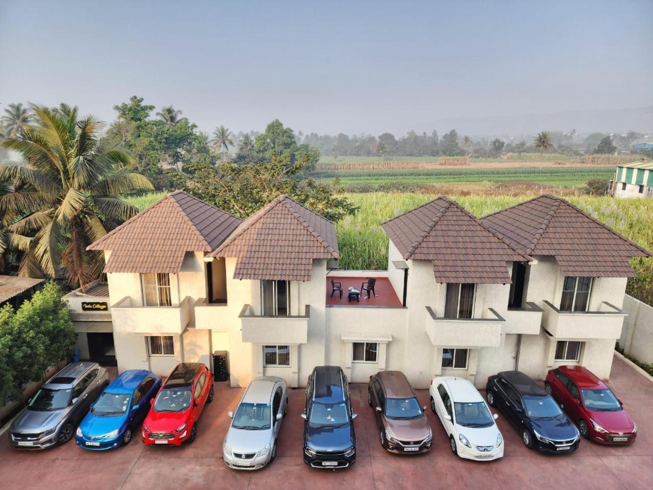 Hotel Grand Indu, 3 Star Kolhapur Eksteriør bilde